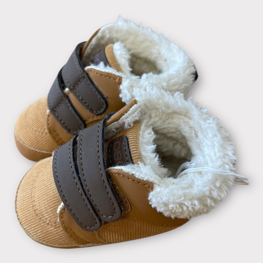 Obaibi - Chaussures - 1 - 6 mois - (Bon état)