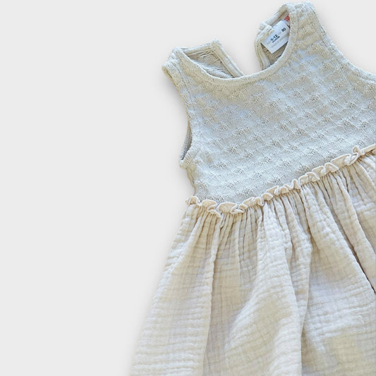 Zara - robe - 9-12 mois