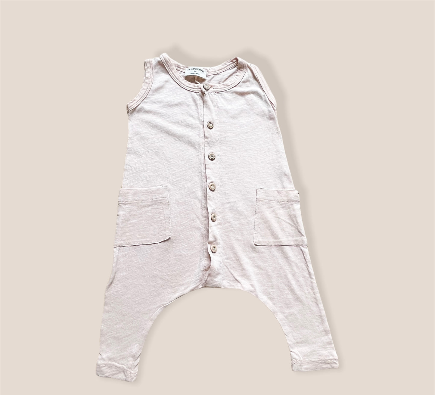 one more in the family occasion fille