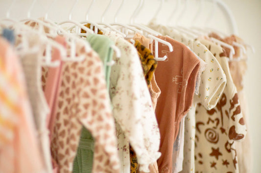Soldes toute l'année : jusqu'à -30% sur des vêtements déjà à 70% du prix neuf