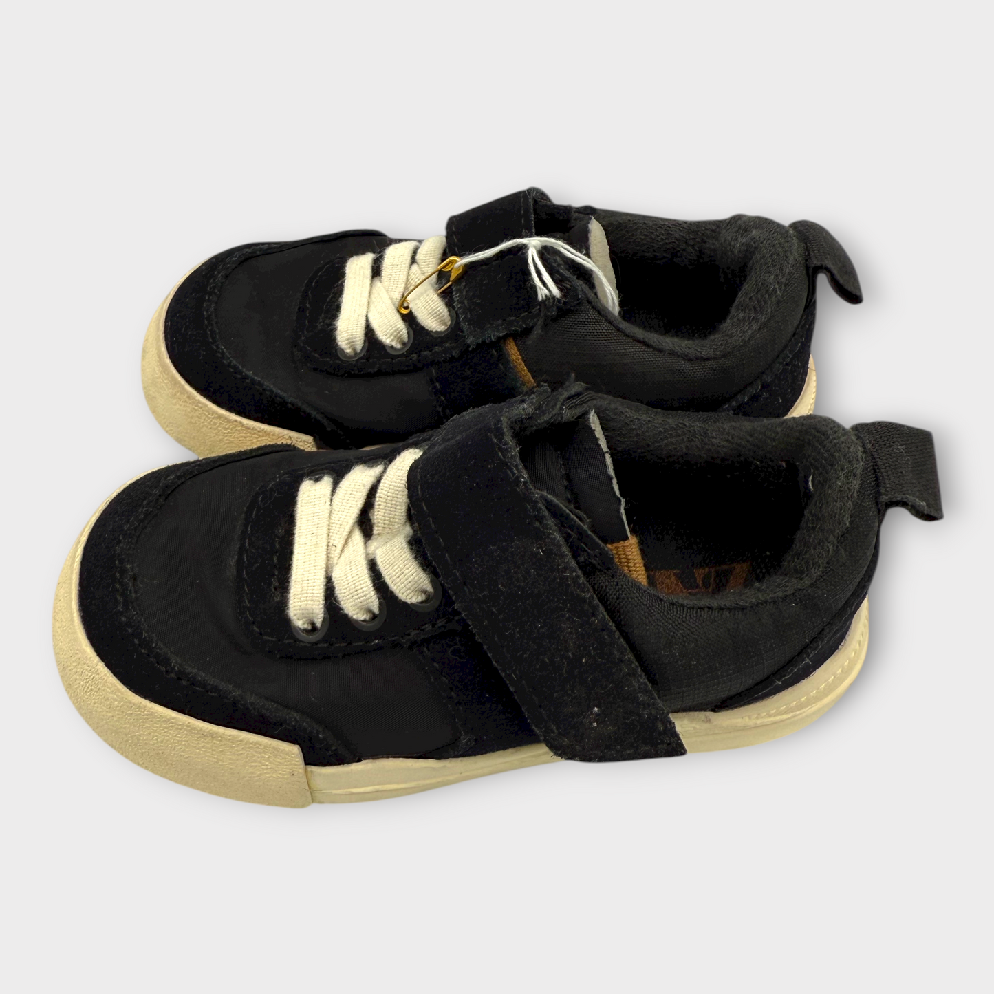 Zara - Chaussures - 2 ans Taille 23