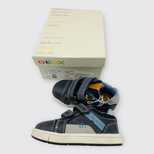 Geox - Chaussures - 18-24 mois Taille 22