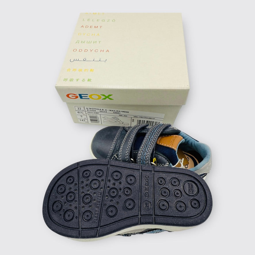 Geox - Chaussures - 18-24 mois Taille 22