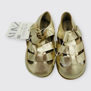 Zara - Chaussures - 12 -18 mois Taille 21