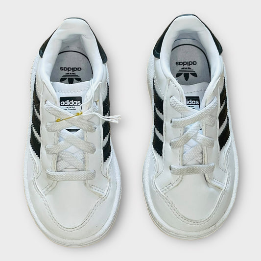 Adidas - Chaussure - T22