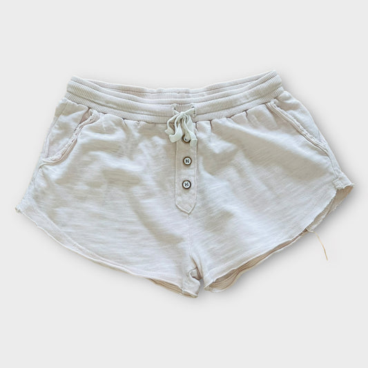 Buho - Short   - 6 ans