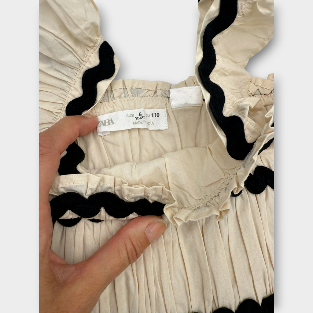 Zara - Ensemble top crème - 5 ans - État : Excellent