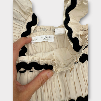 Zara - Ensemble top crème - 5 ans - État : Excellent